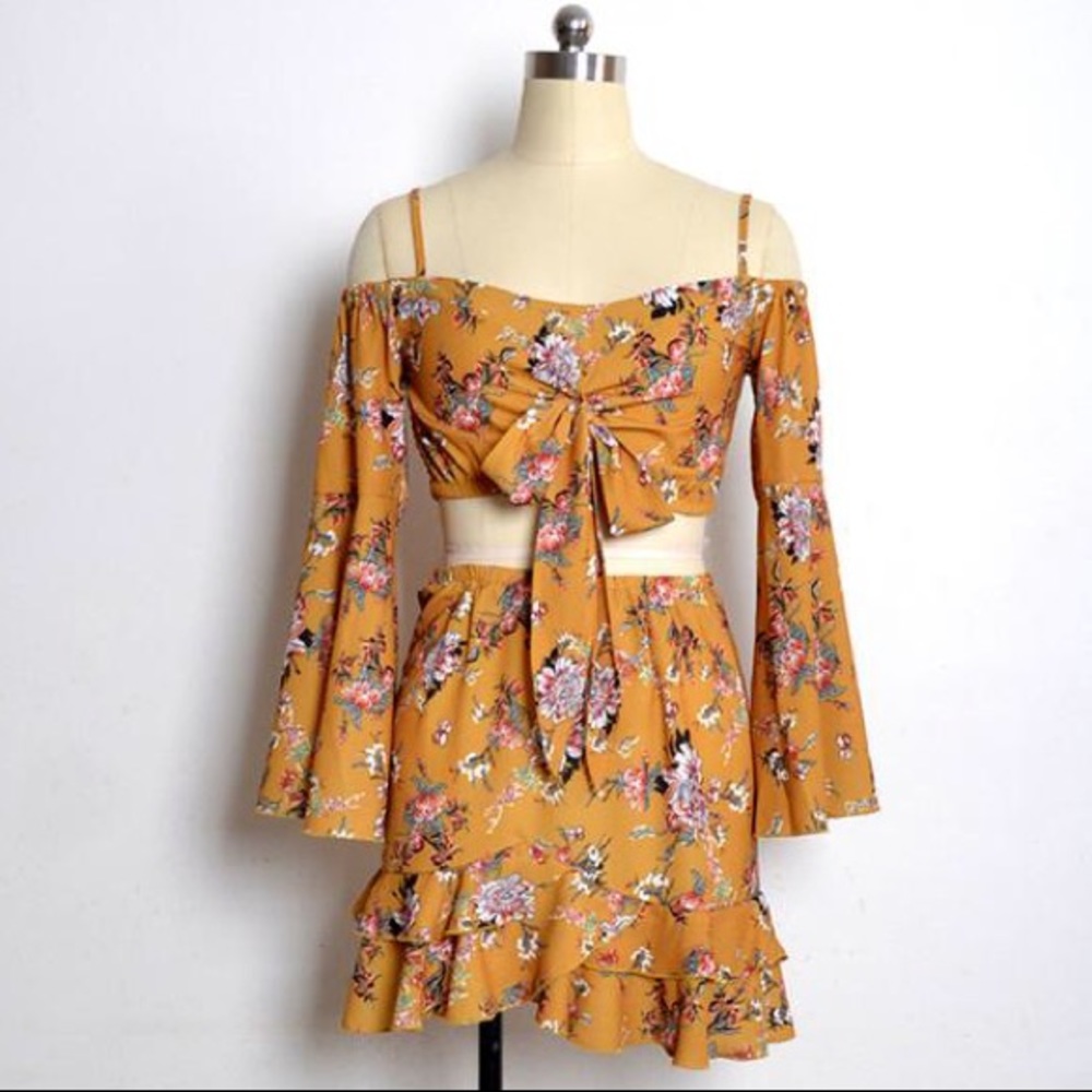Jasmine Floral Set